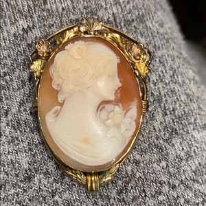 Vintage cameo